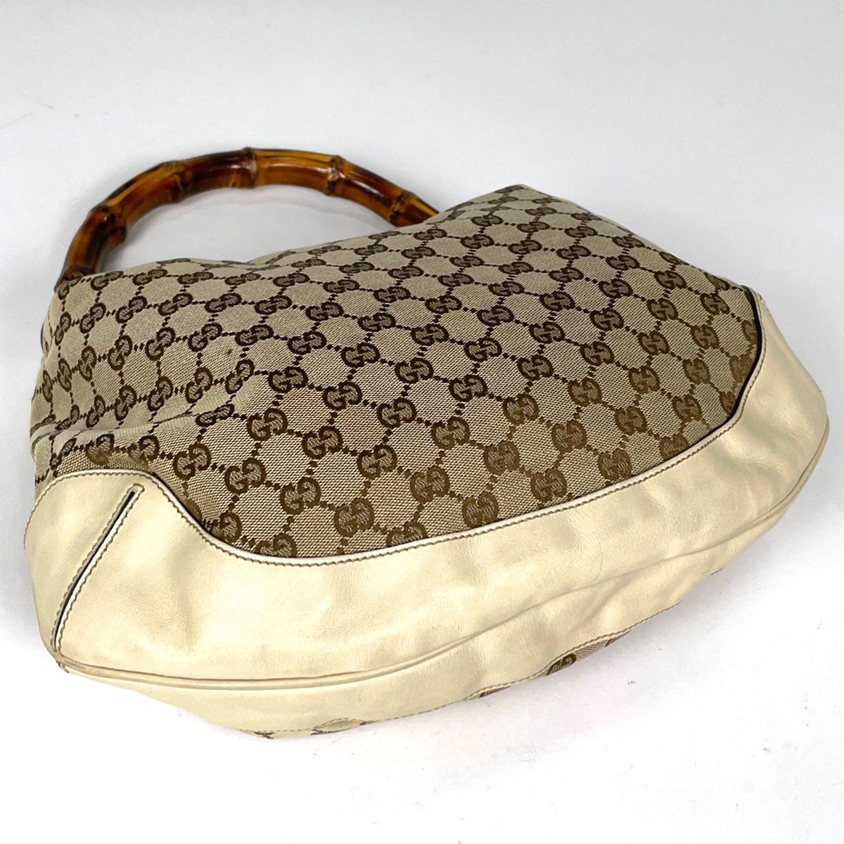 Gucci Shoulder Bag GG Pattern Bamboo Canvas Beige White — view 2
