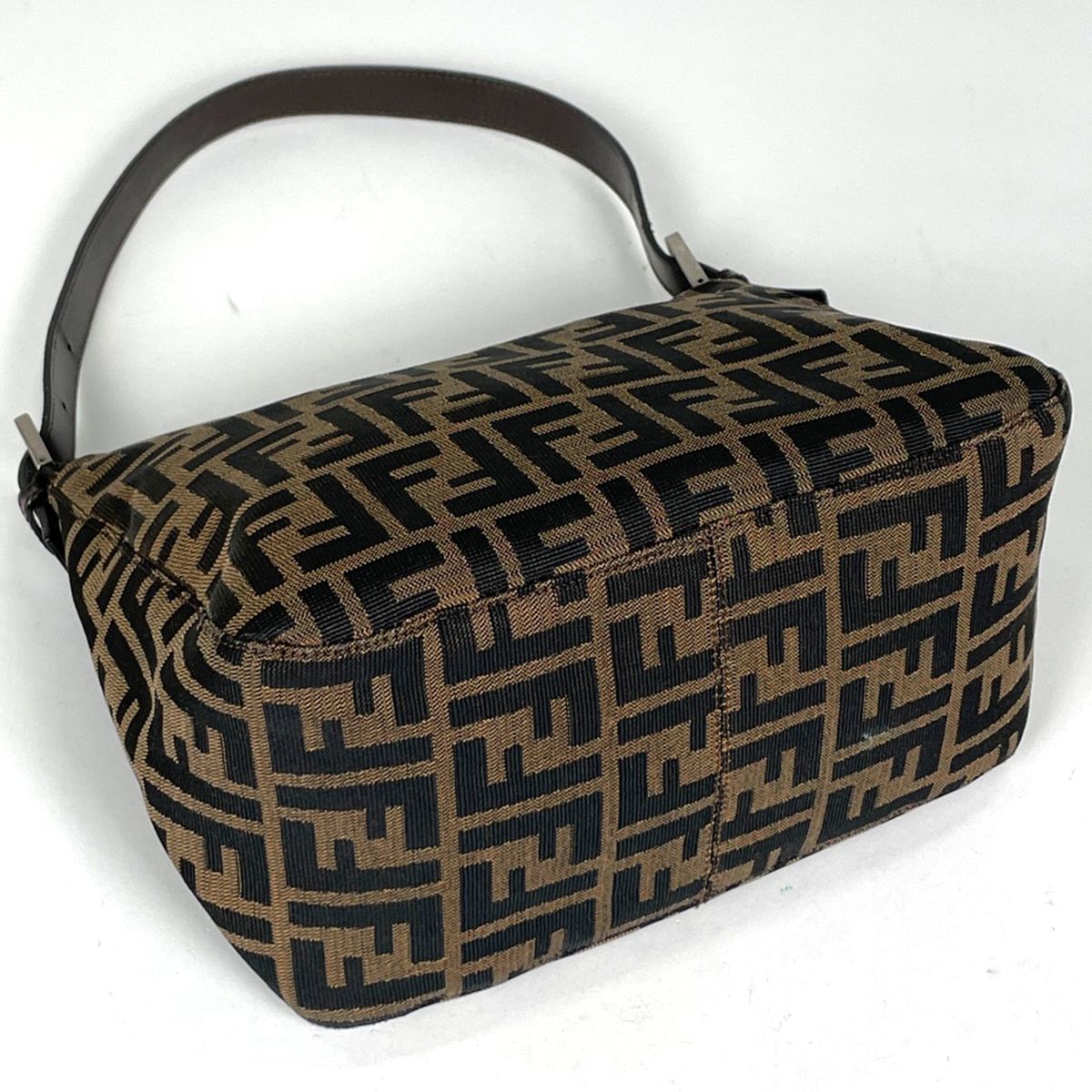 Fendi Shoulder Bag Zucca Pattern Canvas Brown — view 2