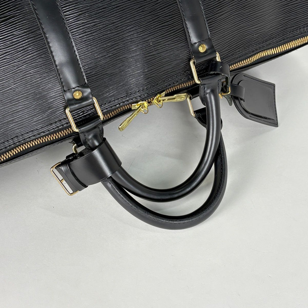 Louis Vuitton Keepall 50 Boston Bag Epi Noir — view 8