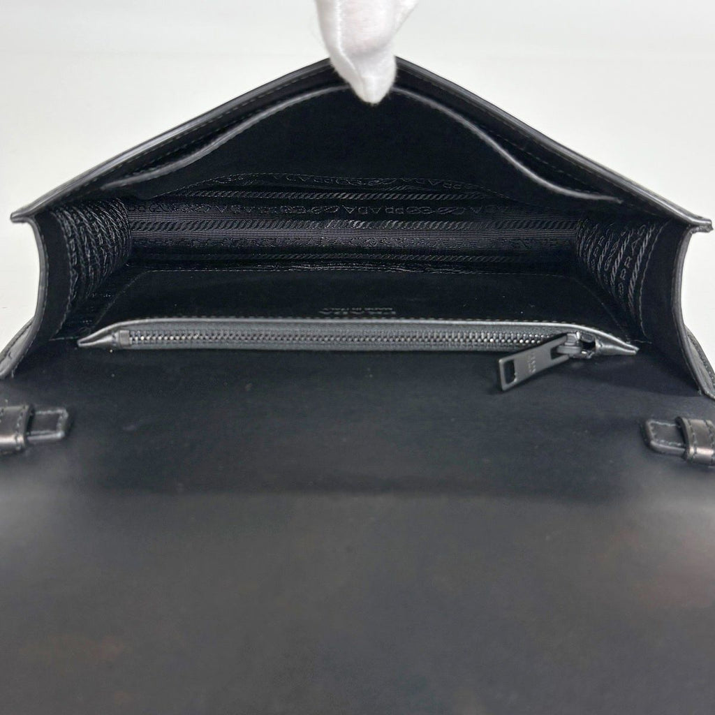 Prada Shoulder Bag Extra Studs Saffiano Leather Nero — view 8