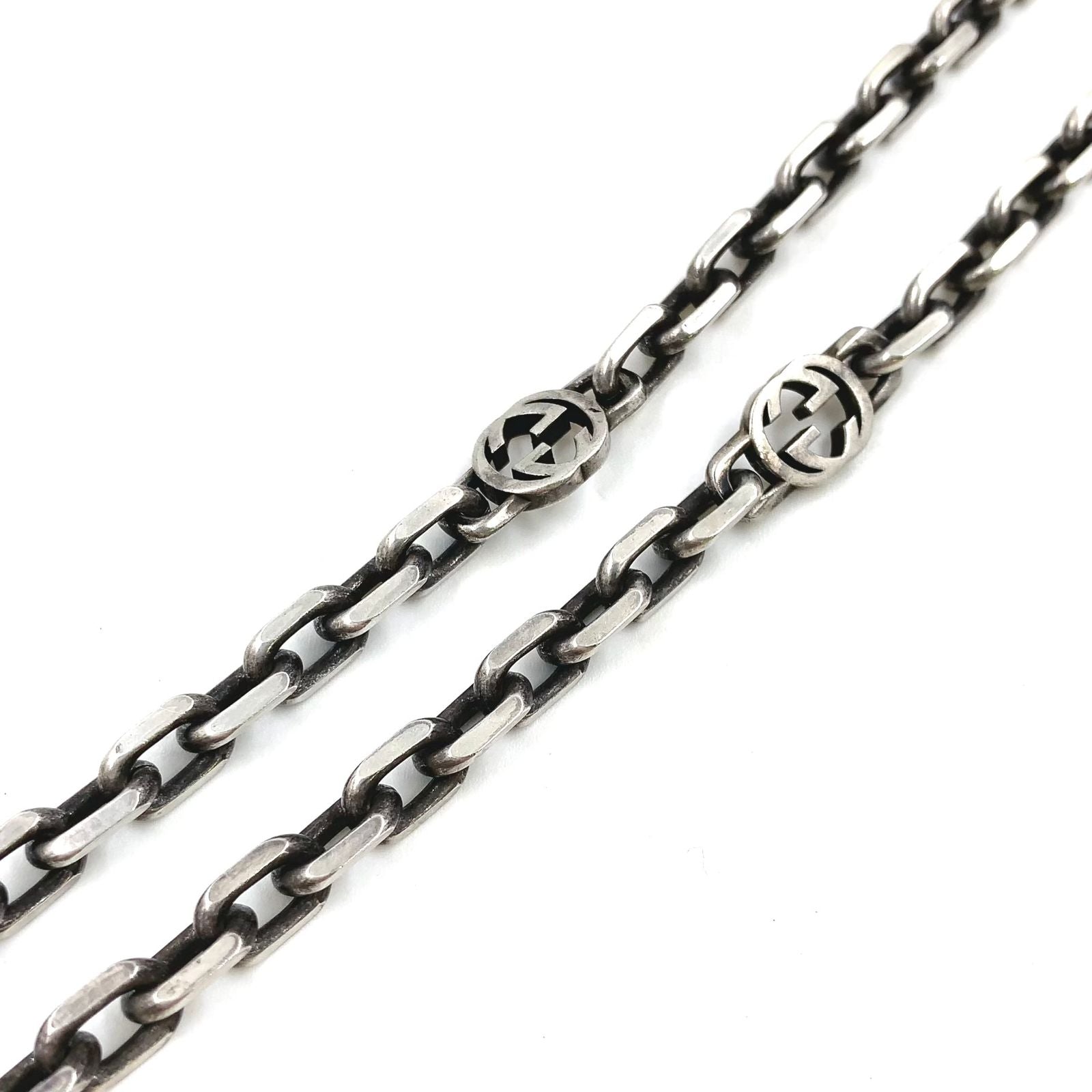 Gucci Interlocking G Silver Chain Necklace — view 3