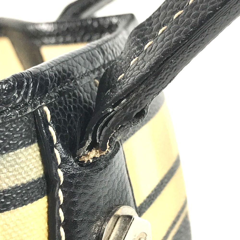 Chanel Tote Bag Central Station Leather Black — view 4