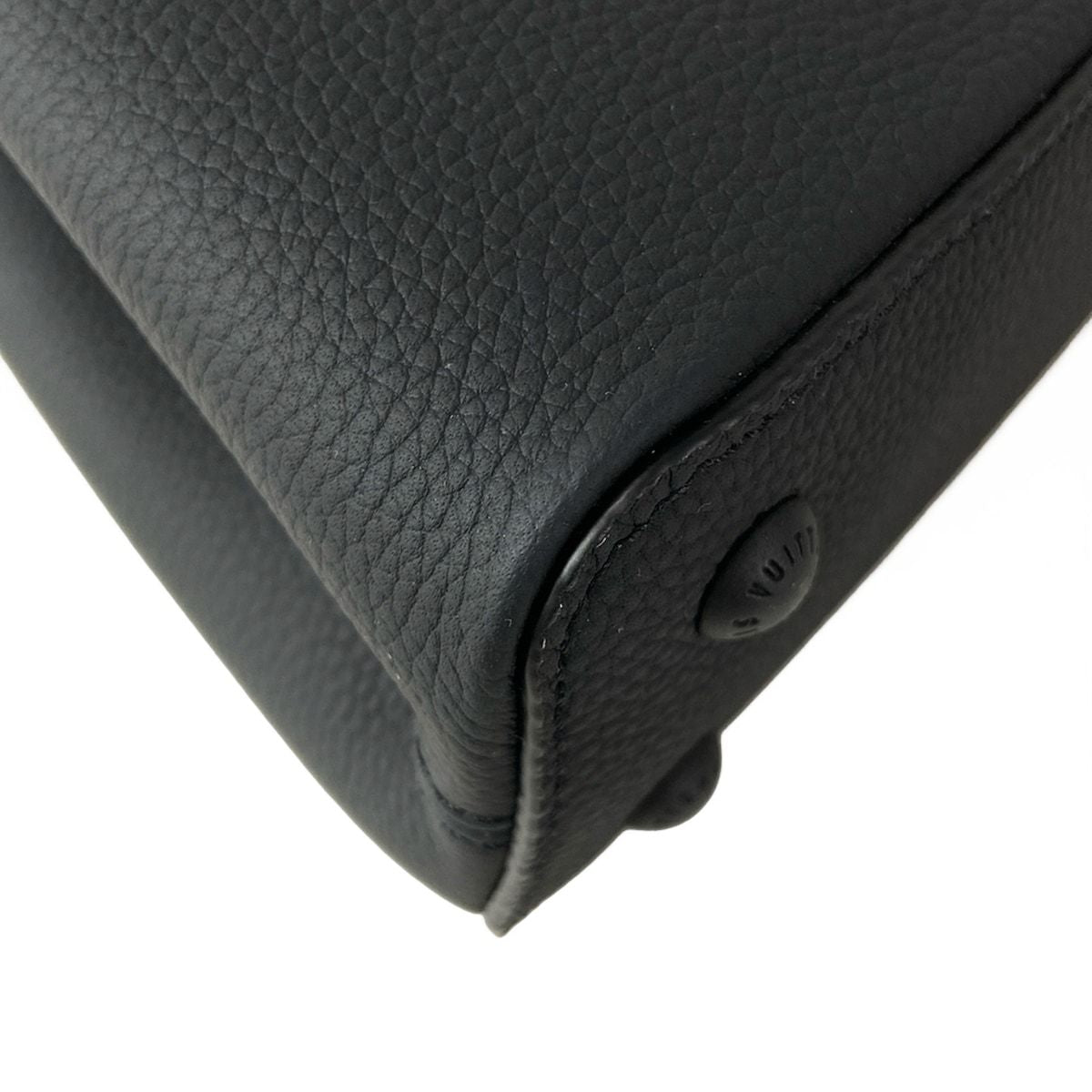 Louis Vuitton Handbag Capucines Ewmini All Black Leather Cowhide — view 7