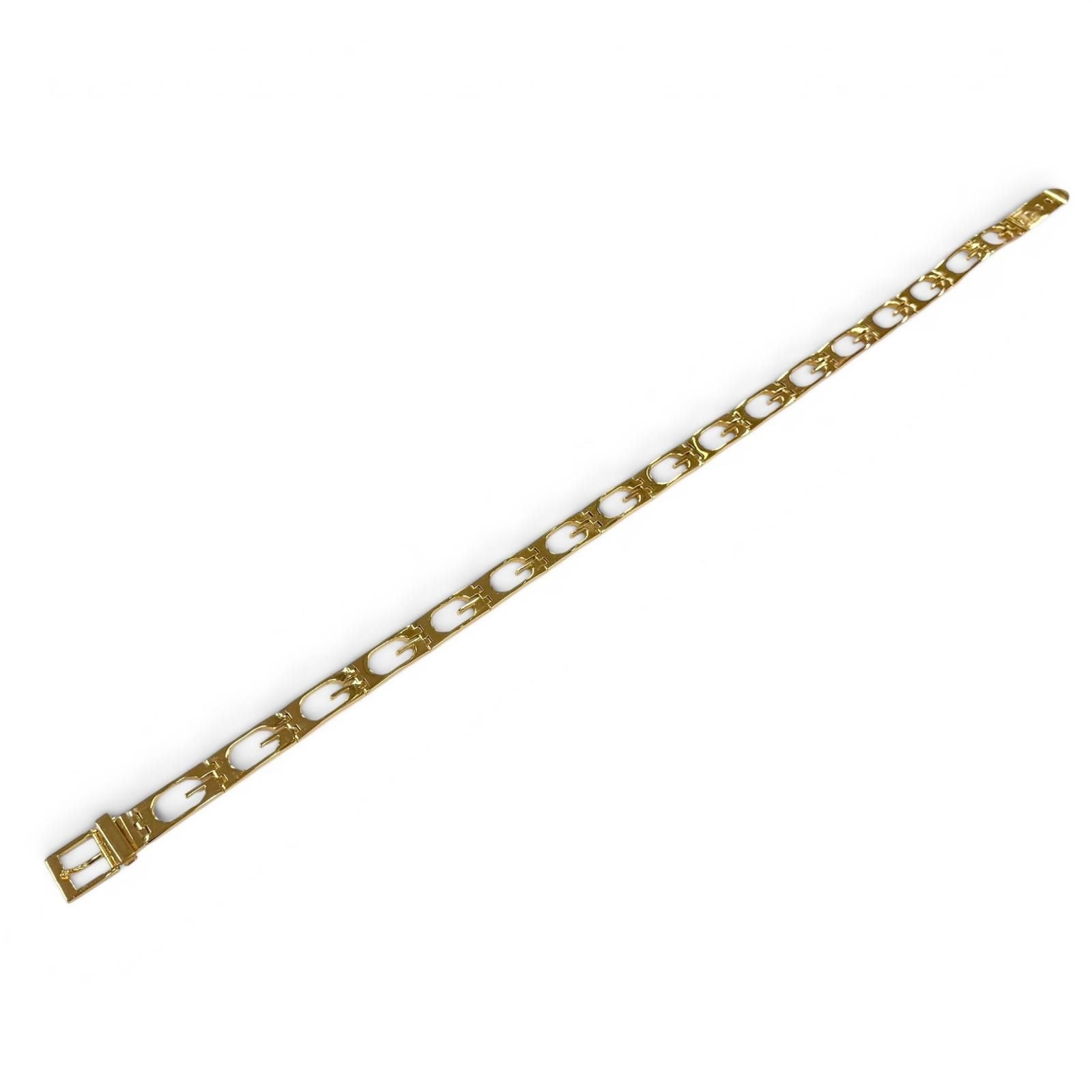 Gucci Vintage Metal Logo Motif Chain Belt Gold 75 — view 3