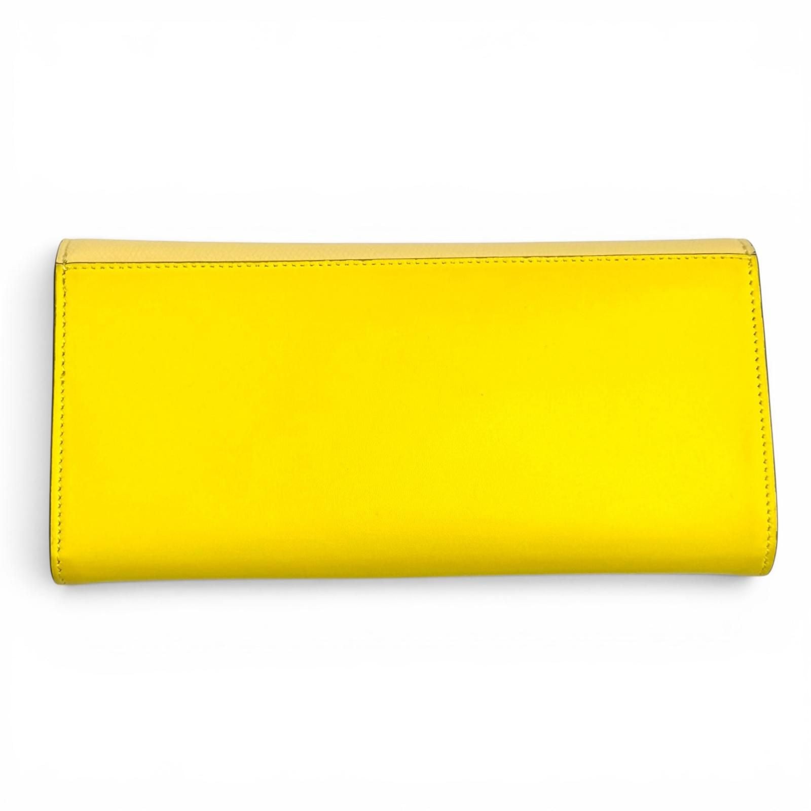 Fendi FF Diamond Continental Leather Wallet Yellow Gold — view 3