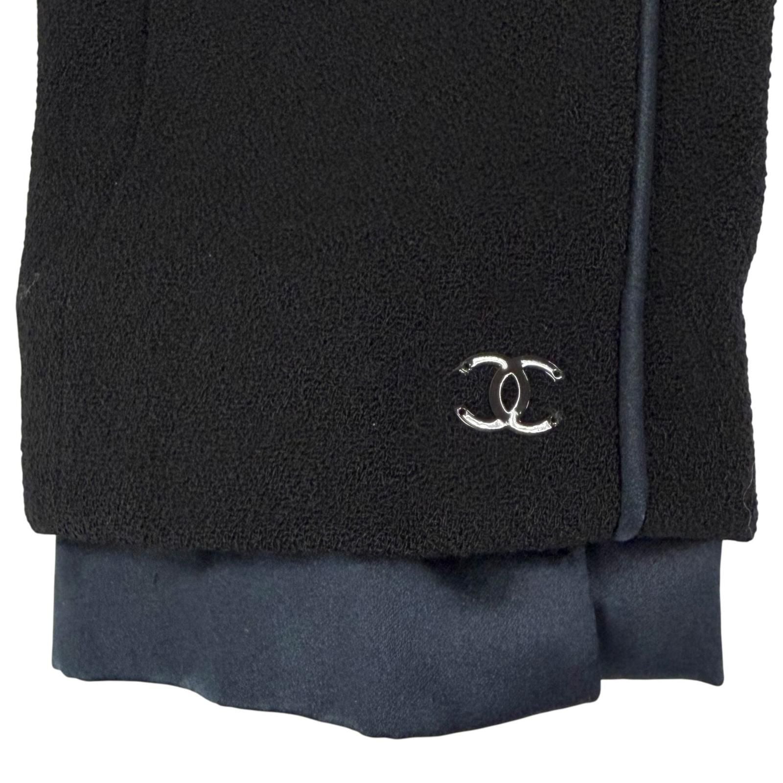 Chanel Vintage Wool Silk CC Logo Piping Jacket Black Navy 40 — view 7