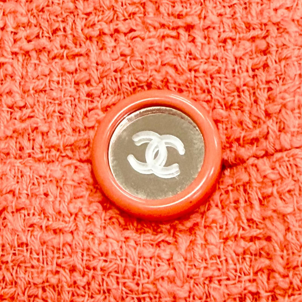 Chanel Vintage 95c Wool CC Logo Mirror Button Short Jacket Pink 40 French — view 6