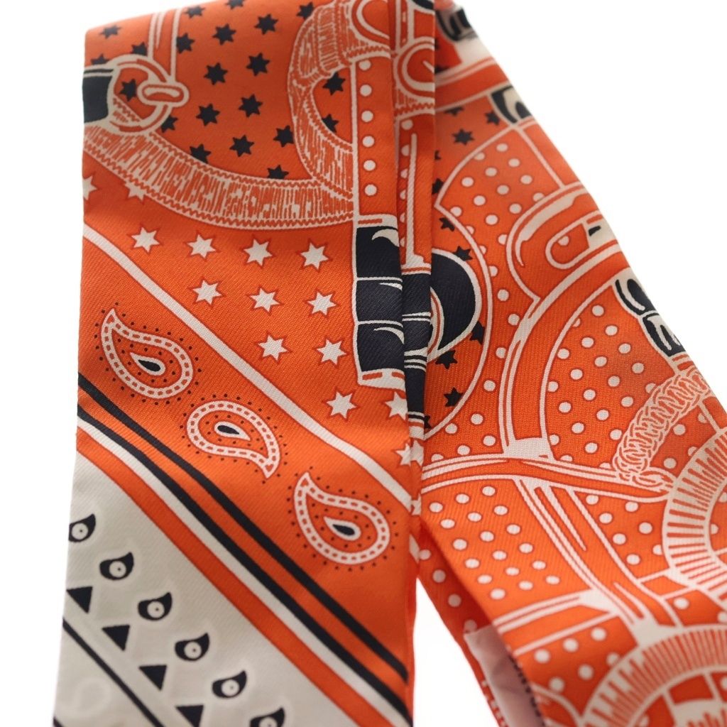 Hermes Eperon D'or Cut Apron Cut Bandana Pattern Silk Scarf Orange White — view 2
