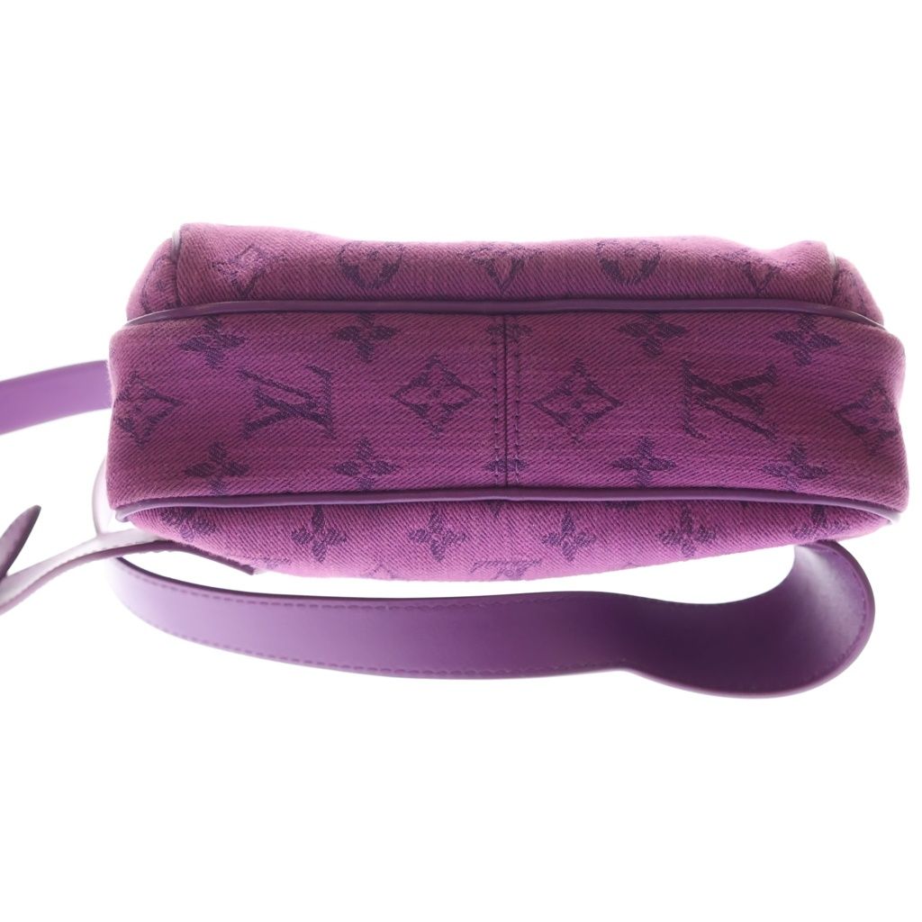 Louis Vuitton Monogram Denim Bum Bag Outdoor Violet Purple — view 4