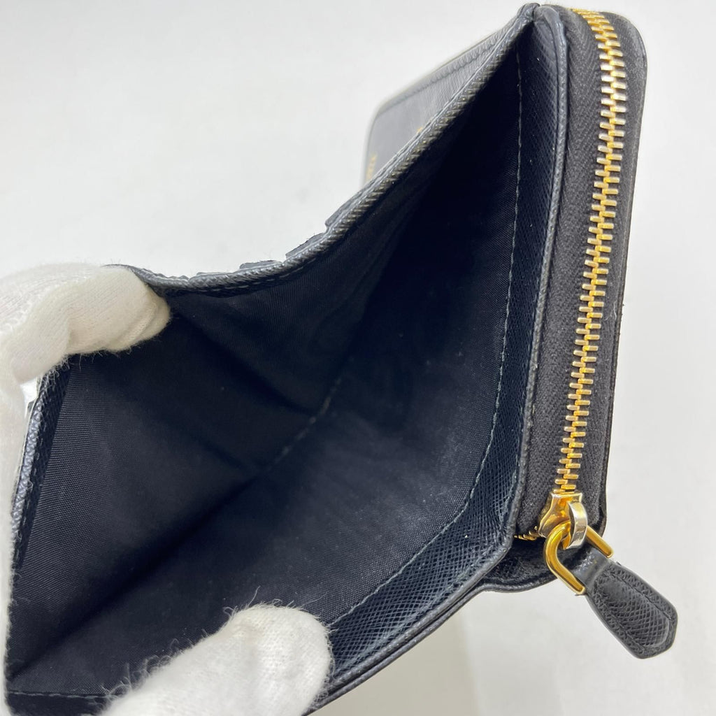 Prada Bifold Wallet Black — view 5
