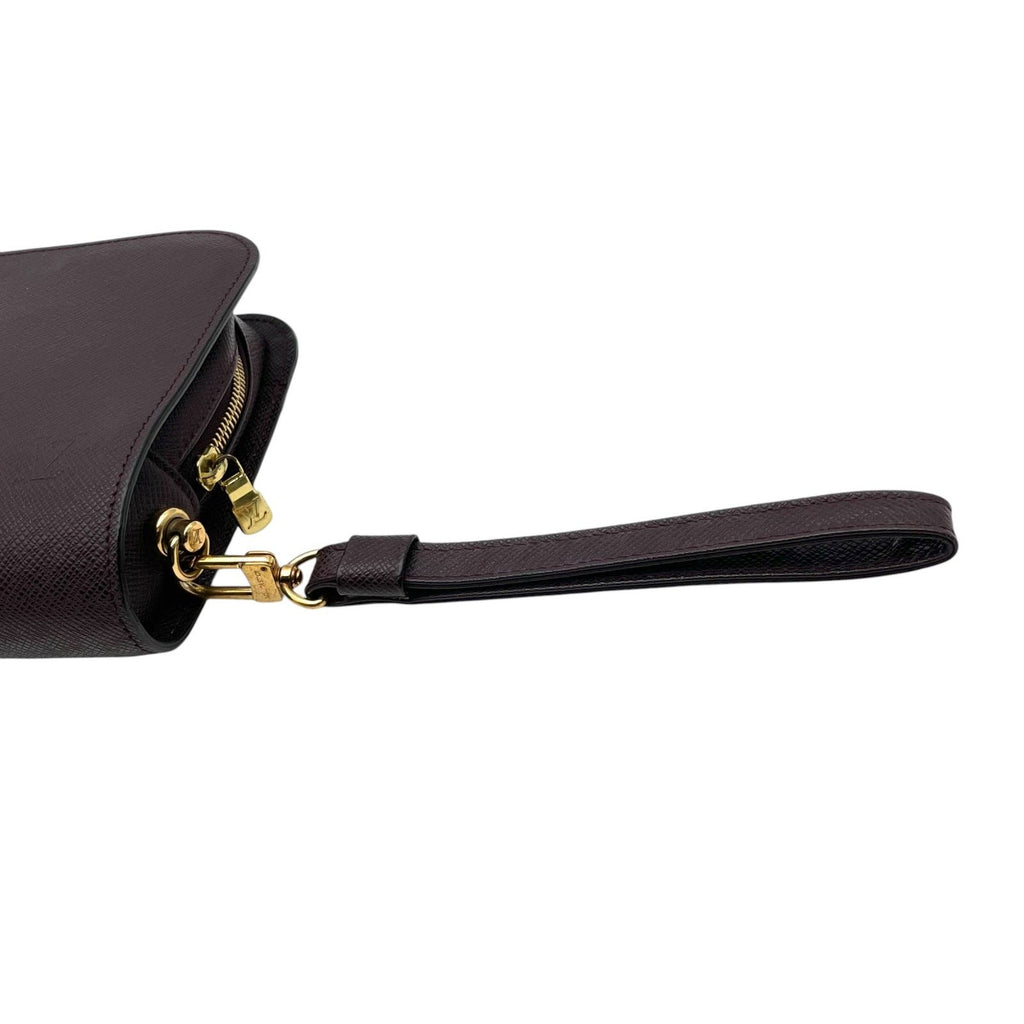 Louis Vuitton Taiga Baikal Clutch Pouch Leather Bordeaux Gold Vintage Classic — view 5