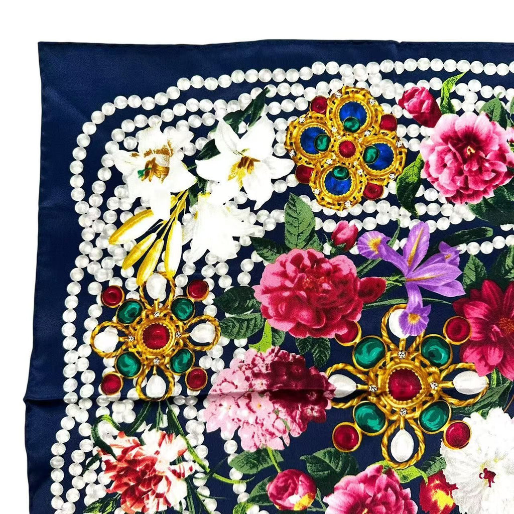 Chanel Scarf Cruise Silk Flower & Pearl Logo Black — view 4