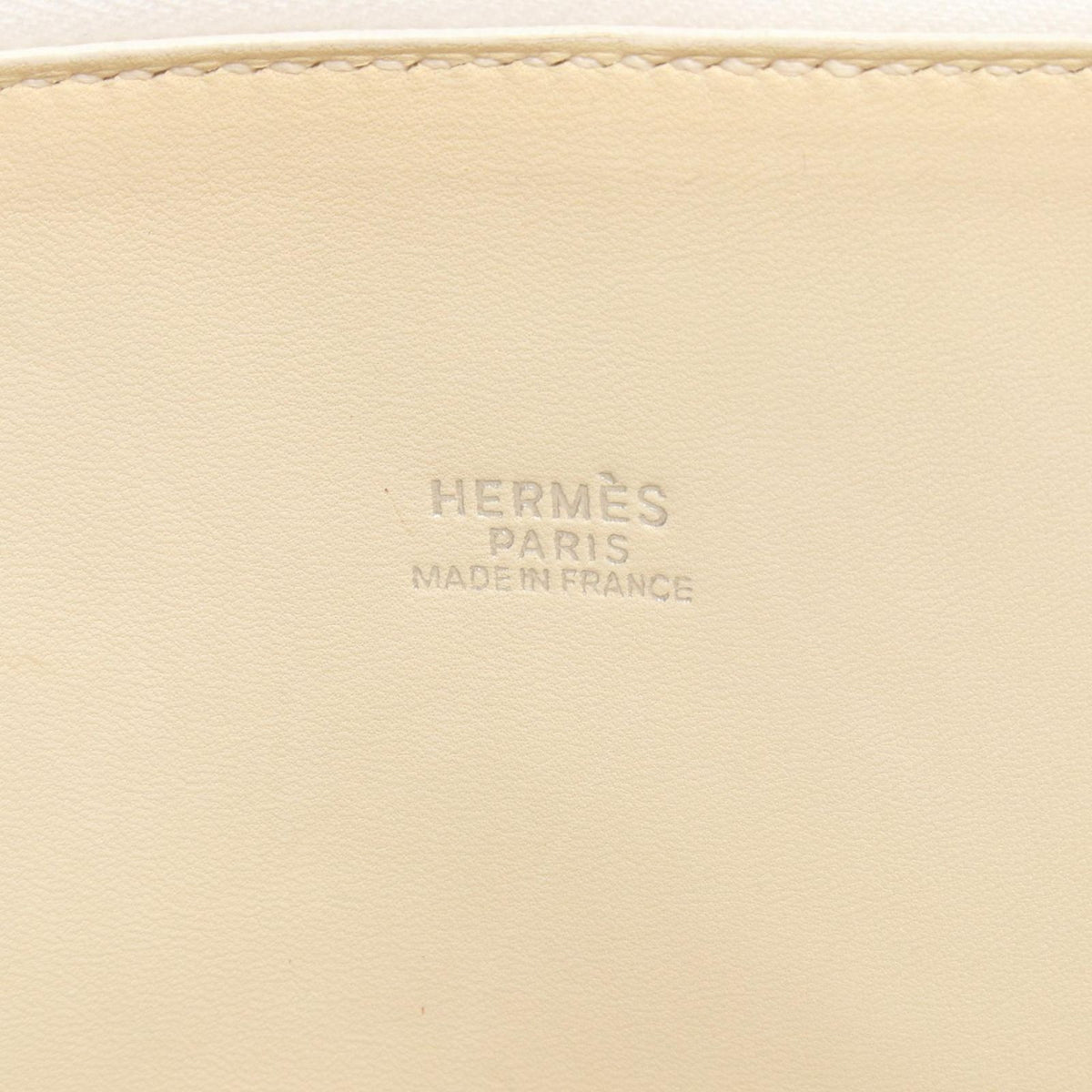 Hermes Handbag Bolide 31 2-Way White Leather — view 4