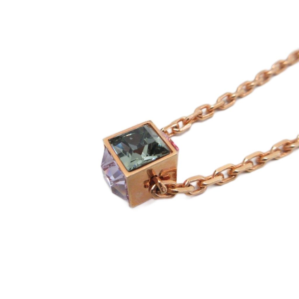 Louis Vuitton Collier Gamble Necklace LV Logo Cube Rhinestone Gold — view 3