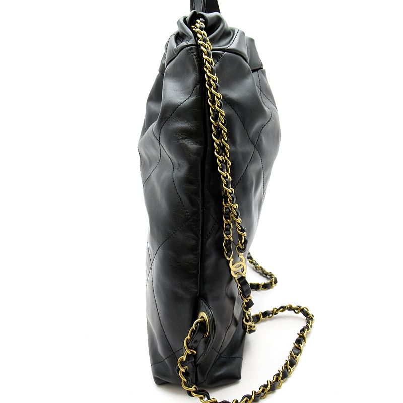 Chanel 22 Small Backpack Calfskin Black — view 3