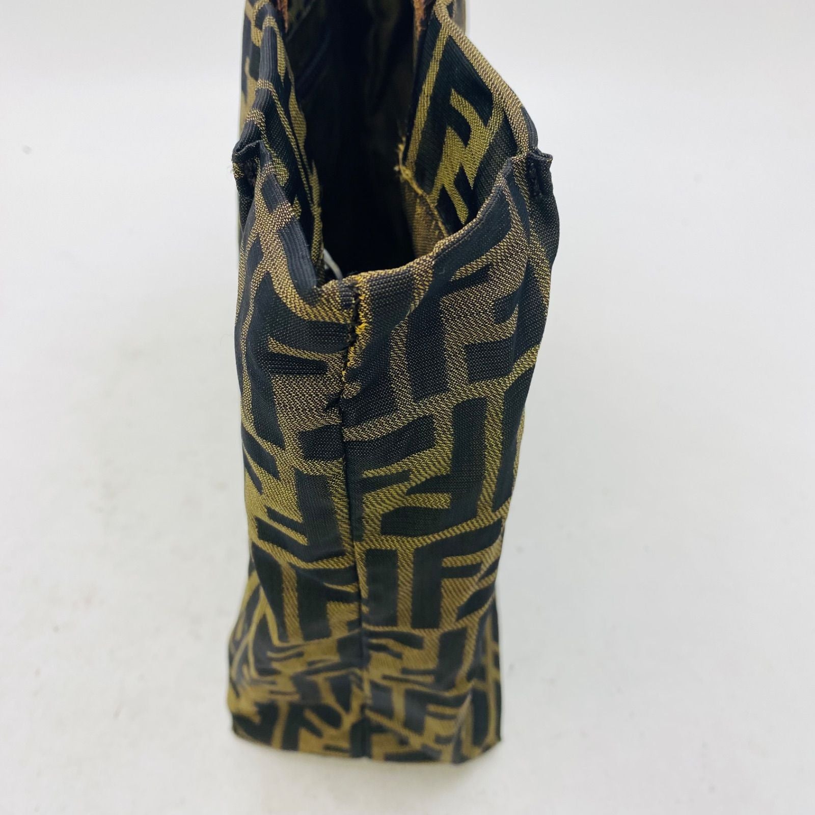 Fendi Zuka Tote Iconic Brown — view 7