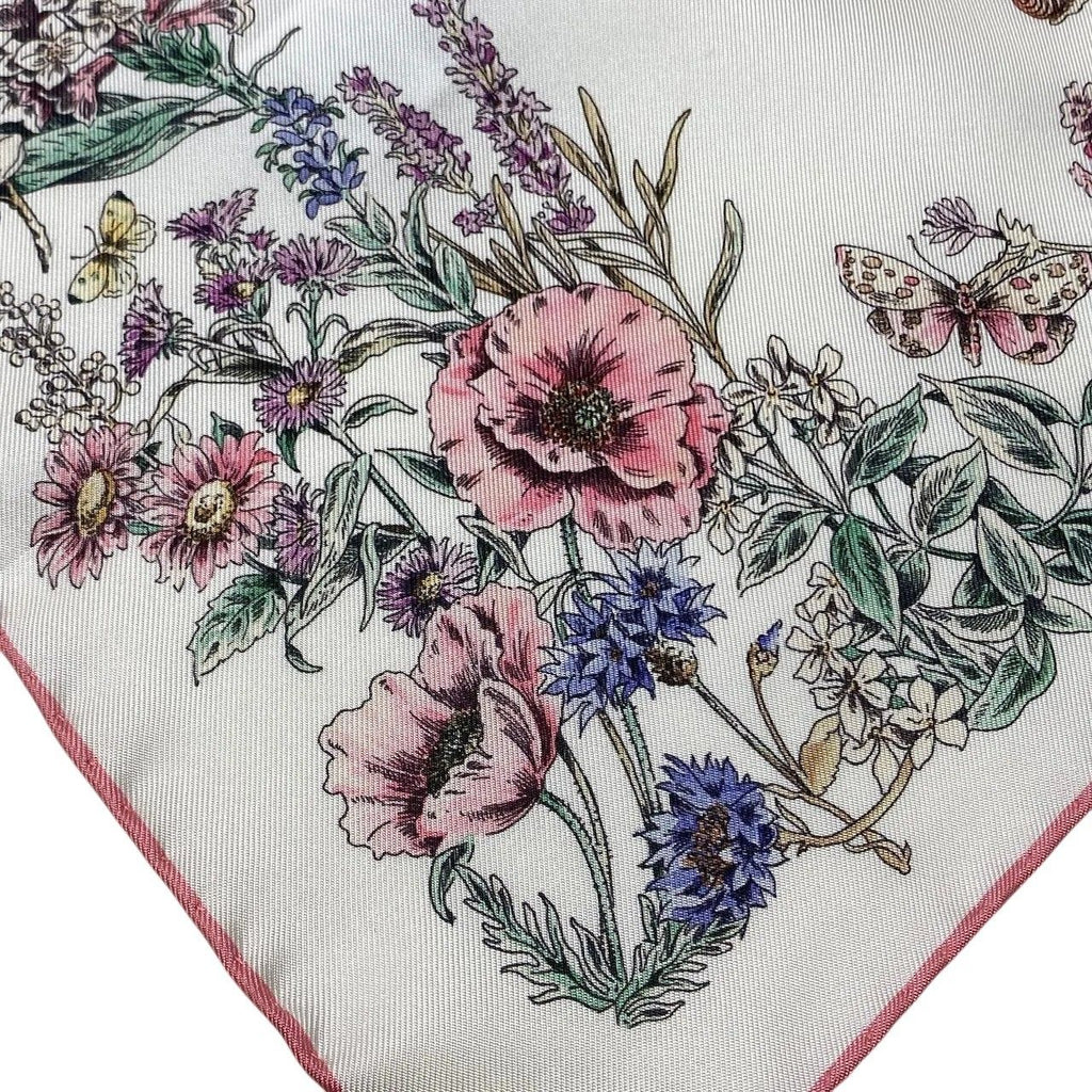 Dior Kept Star 70 Silk Scarf Floral Pattern Multicolor — view 7