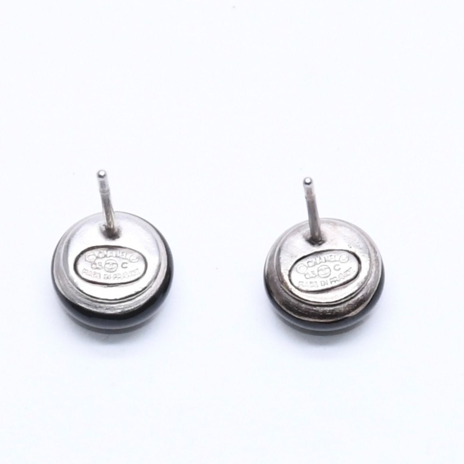 Chanel Button Earrings CC Logo Black Silver 03 — view 7