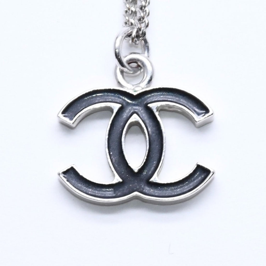 Chanel Necklace CC Logo Black Silver 05 — view 7