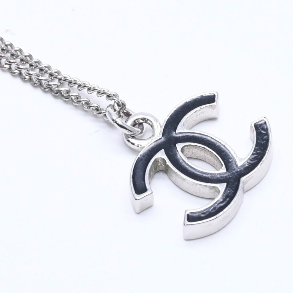 Chanel Necklace CC Logo Black Silver 05 — view 4