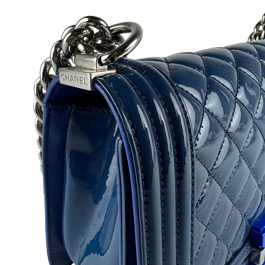 Chanel Shoulder Bag — view 7