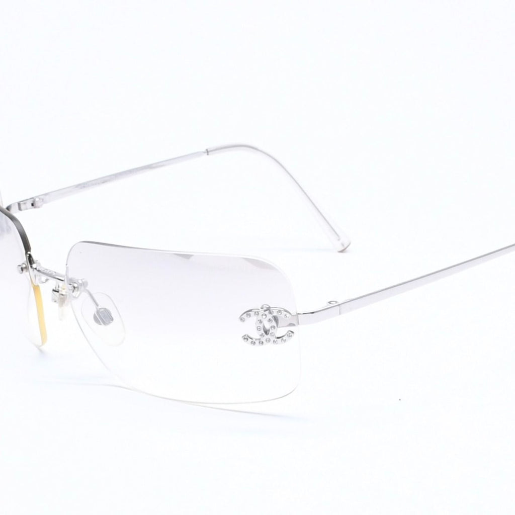 Chanel Rimless Sunglasses CC Logo Rhinestone Gray Gradation Lens Silver Eyewear — view 3
