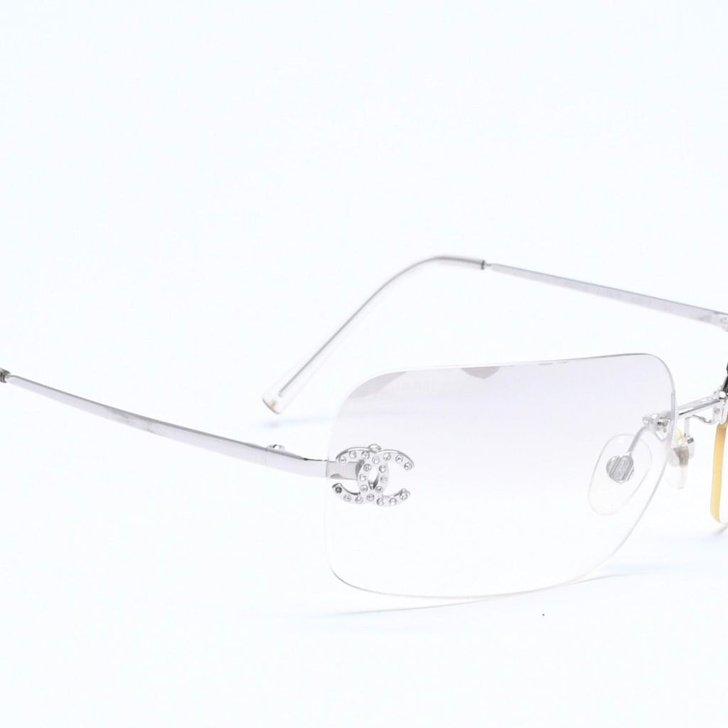 Chanel Rimless Sunglasses CC Logo Rhinestone Gray Gradation Lens Silver Eyewear — view 4