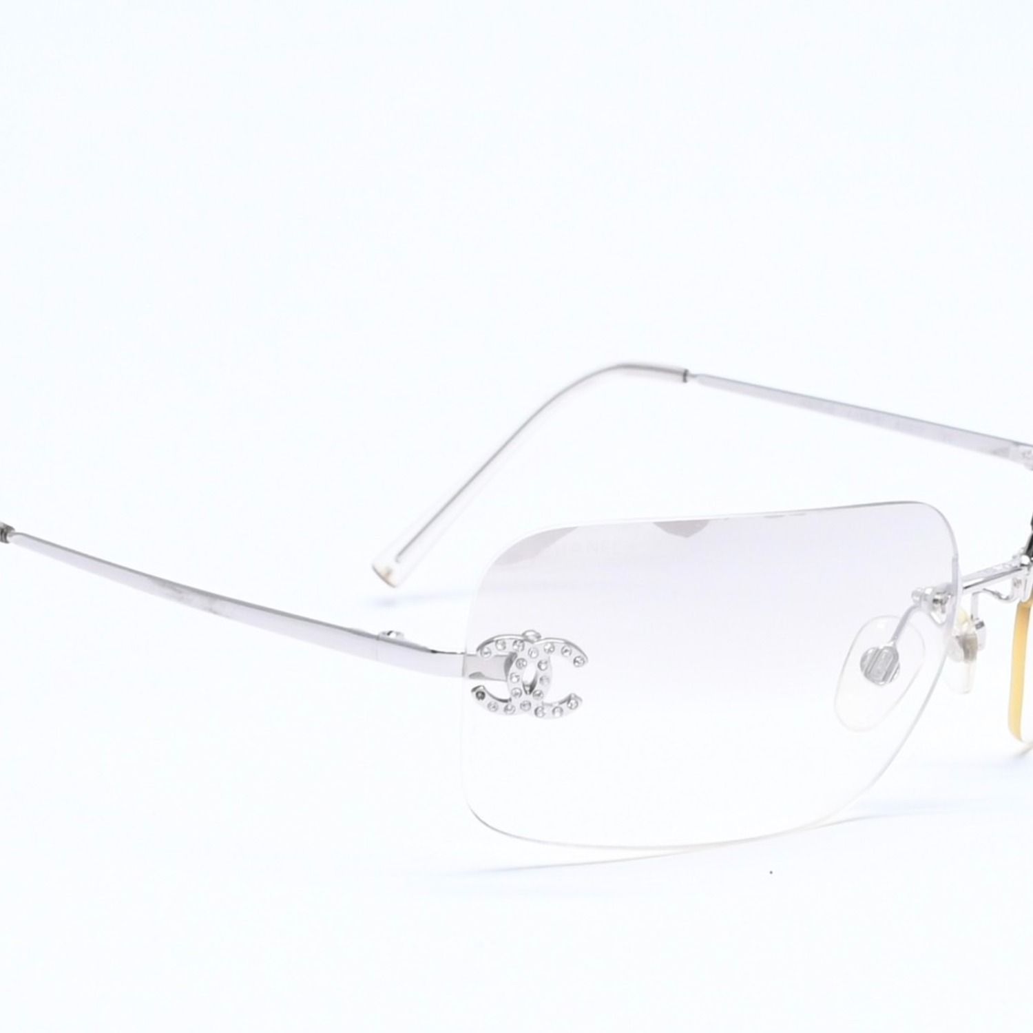 Chanel Rimless Sunglasses CC Logo Rhinestone Gray Gradation Lens Silver Eyewear — view 4