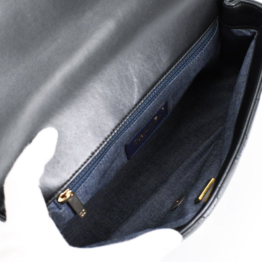 Chanel Shoulder Bag Large Flap — view 4