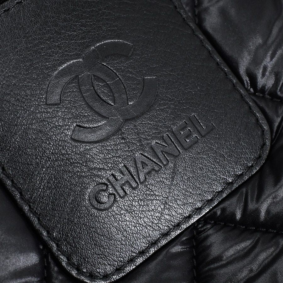 Chanel Tote Bag Coco Cocoon PM — view 7