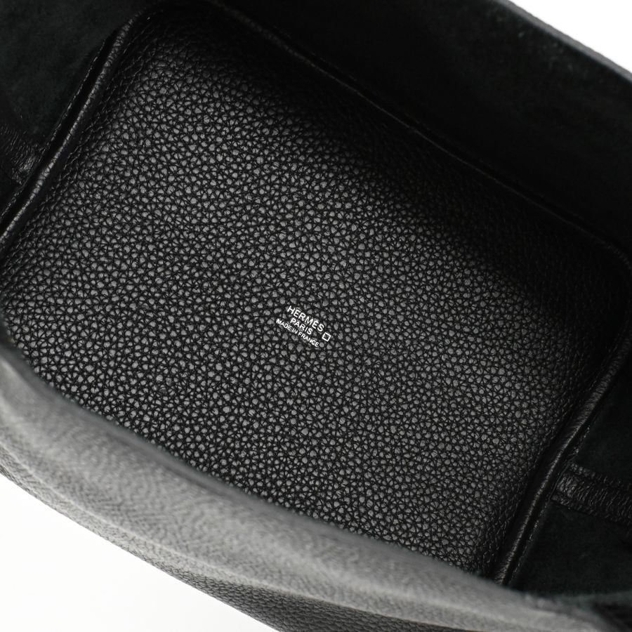 Hermes Handbag Picotin Lock Touch MM — view 4
