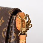 Louis Vuitton Favorite MM 2-Way Shoulder Bag Monogram Brown — view 4