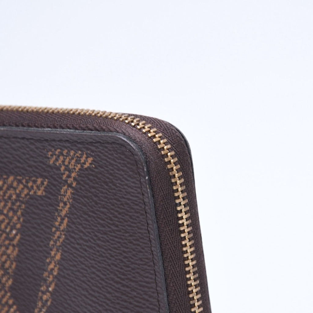 Louis Vuitton Zippy Coin Purse Monogram Giant Brown — view 5