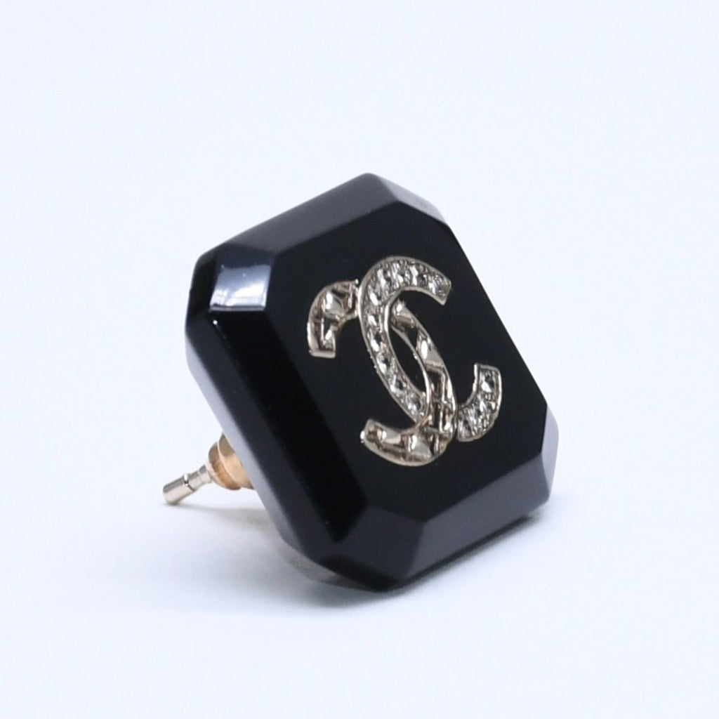 Chanel Earrings CC Logo Black Silver — view 4