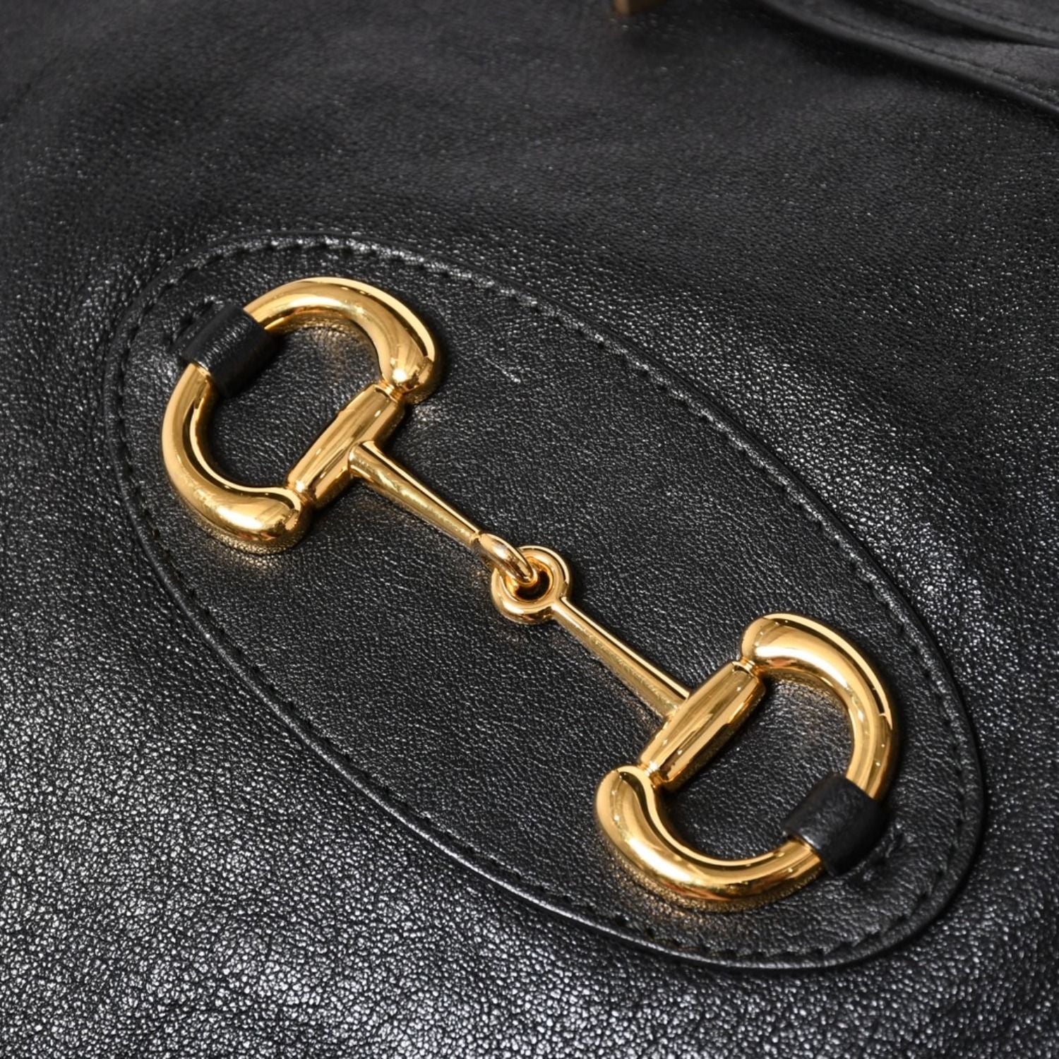 Gucci Horsebit Shoulder Bag Black Gold Leather — view 8