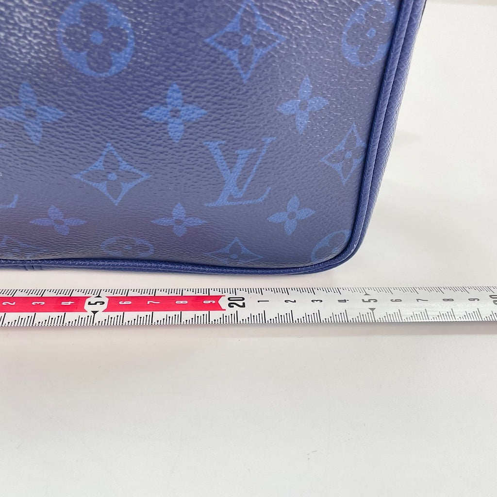 Louis Vuitton Shoulder Bag Messenger PM — view 4