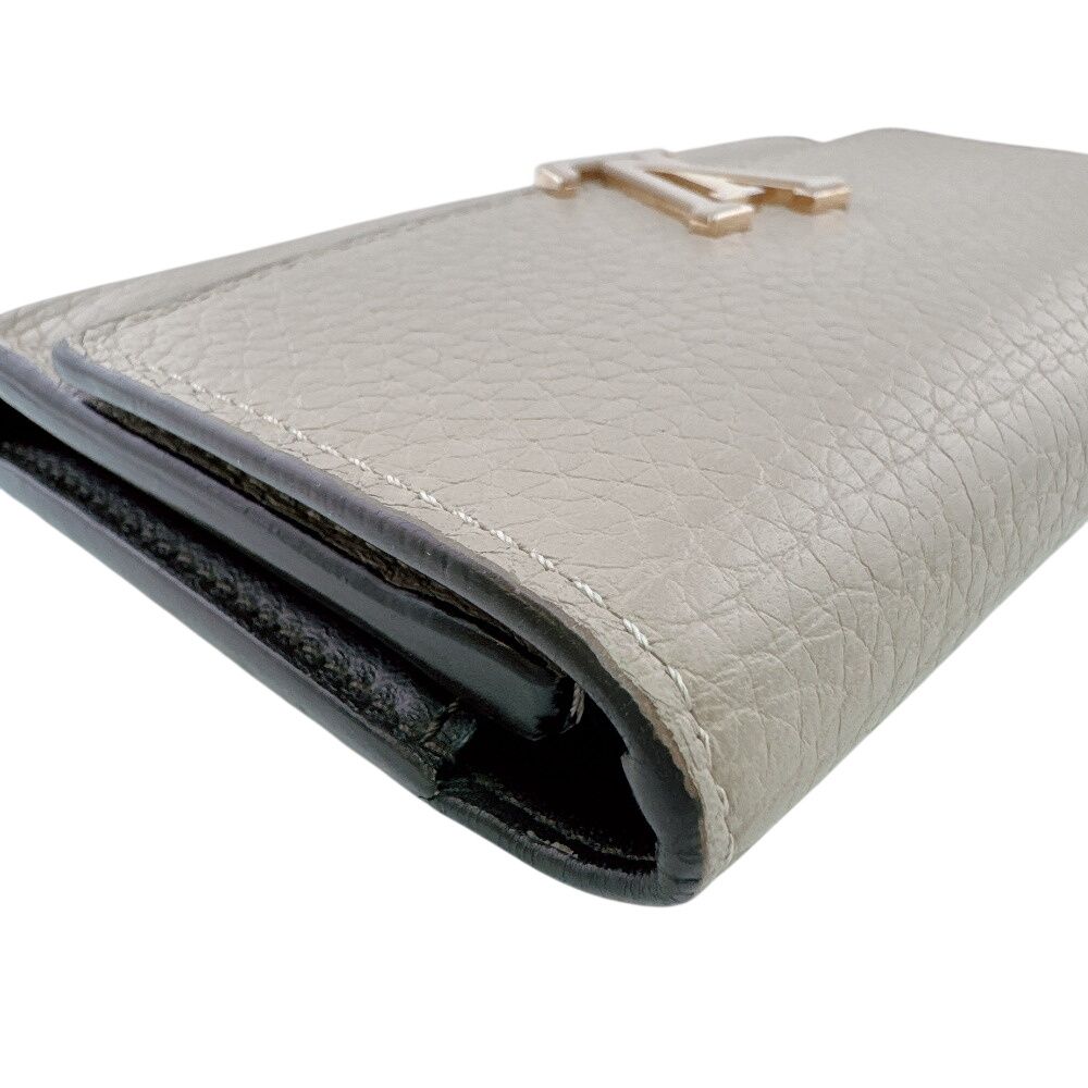 Louis Vuitton Compact Wallet Portefeuille Capucines Trifold