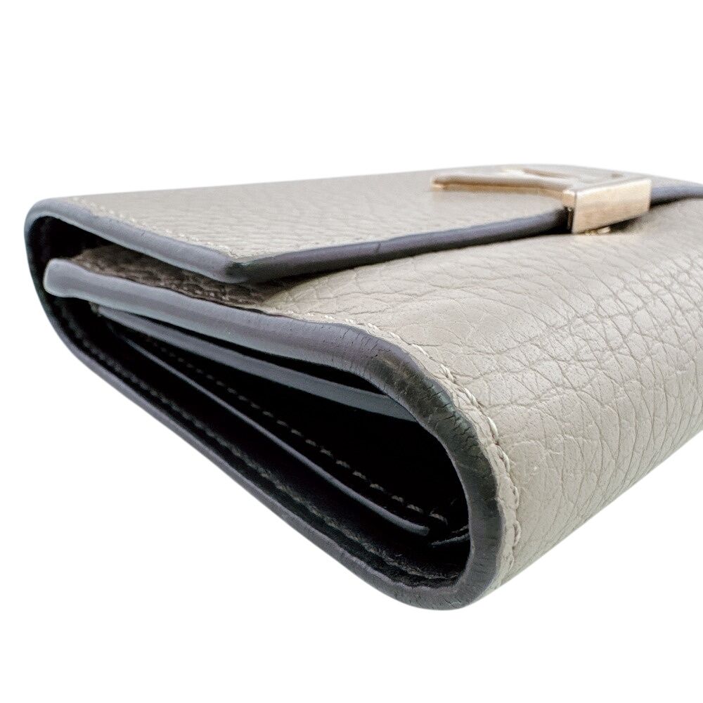 Louis Vuitton Compact Wallet Portefeuille Capucines Trifold — view 3