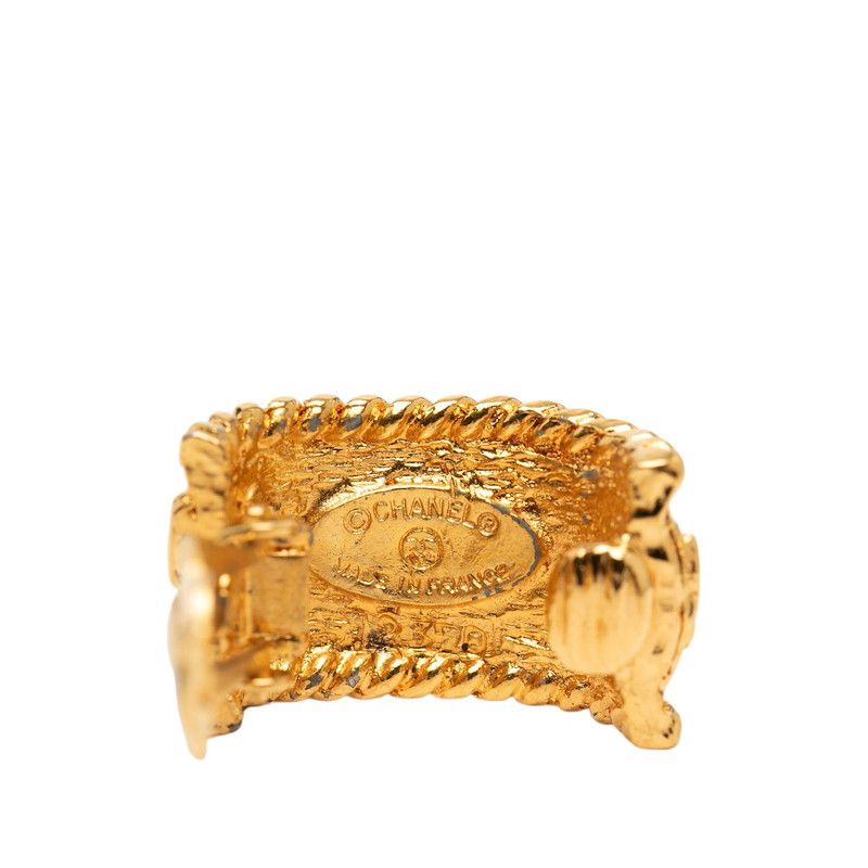 Chanel CC Logo Earrings Gold Plated — view 3
