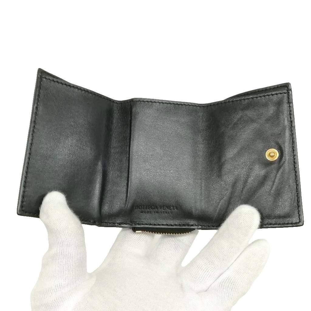 Bottega Veneta Intrecciato Trifold Wallet Compact Black — view 6