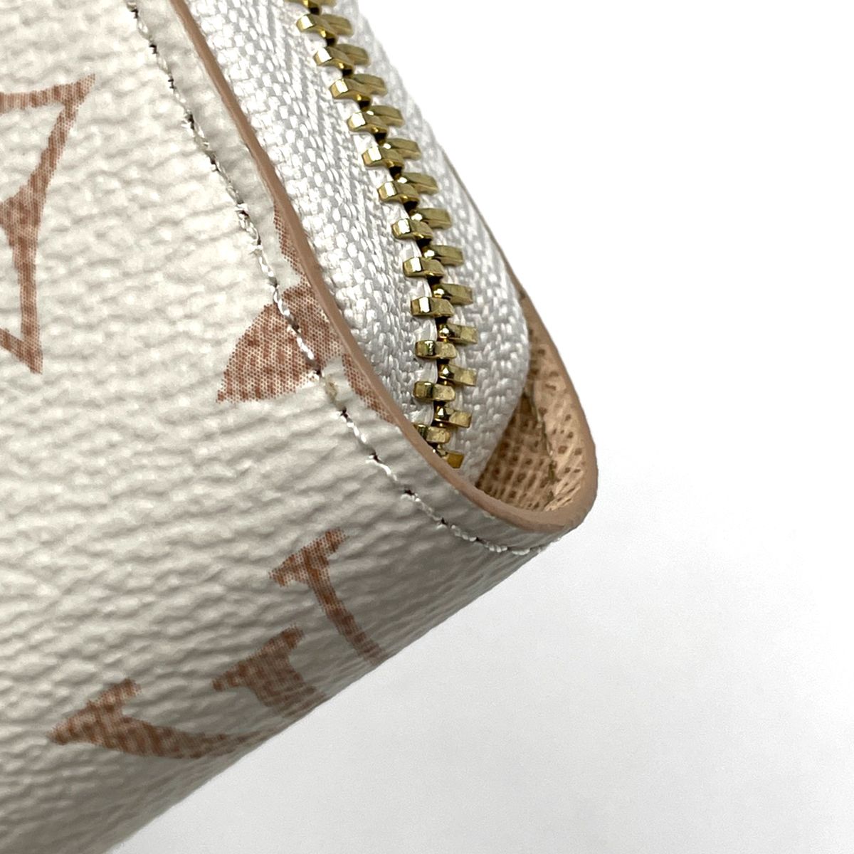 Louis Vuitton Zippy Wallet Zip Around Monogram Dune — view 3