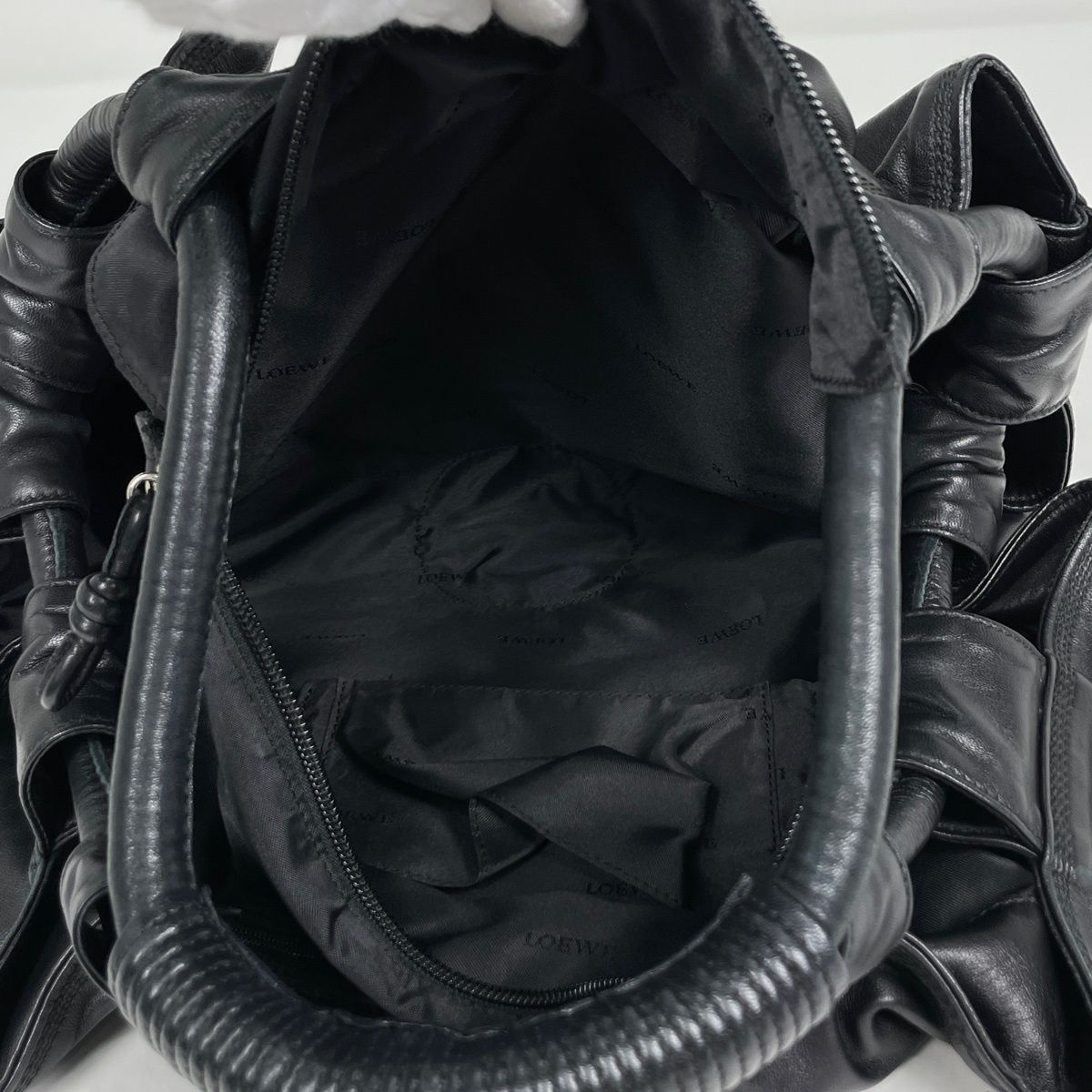 Loewe Nappa Aire Handbag Anagram Leather Black — view 7