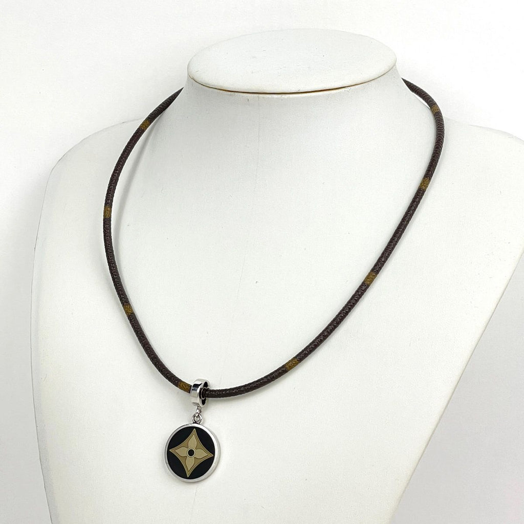 Louis Vuitton Pendentif Fleur Necklace Choker 925 Sterling Silver Monogram — view 5