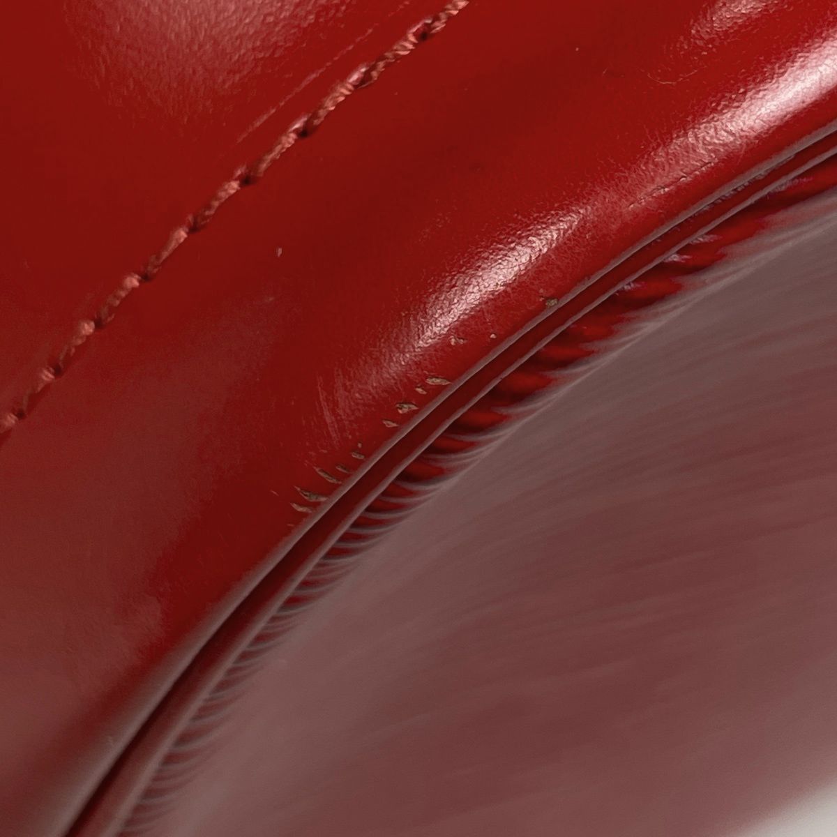 Louis Vuitton Noe Shoulder Bag Drawstring Epi Castilian — view 3