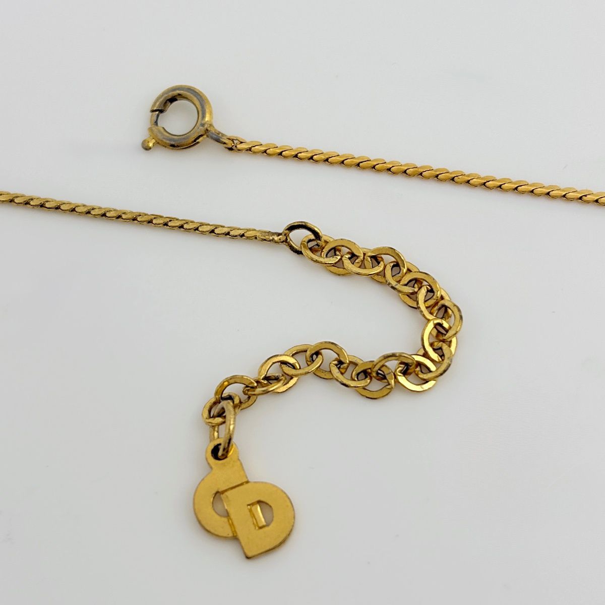 Dior Necklace Heart Motif Rhinestone Gold — view 3