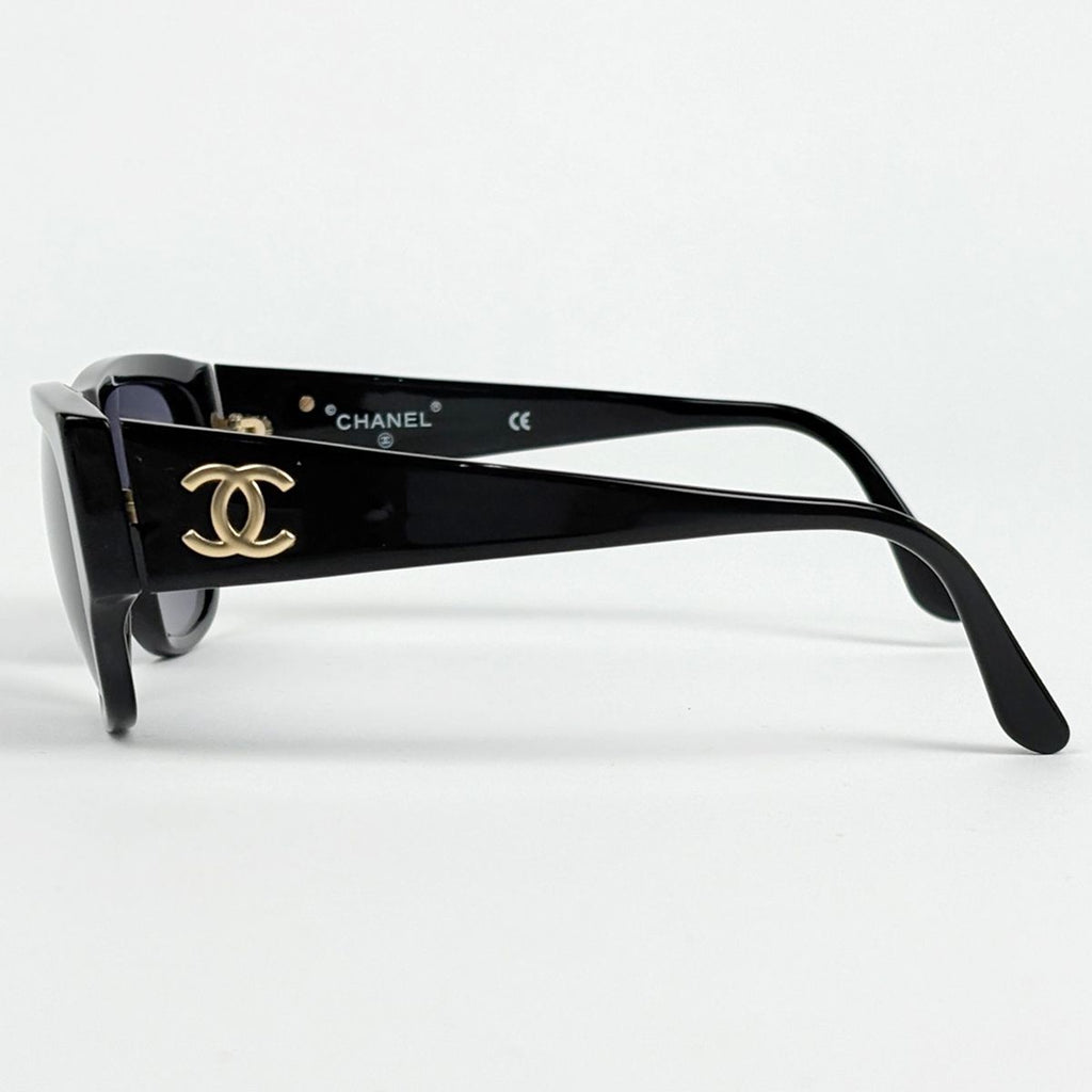 Chanel Sunglasses CC Logo Eyewear Acetate Black — view 2