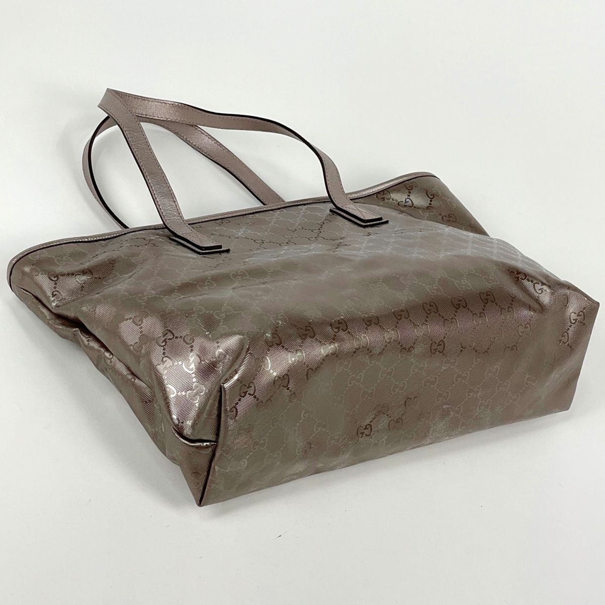 Gucci Tote GG Supreme Pattern Metallic Pink — view 2