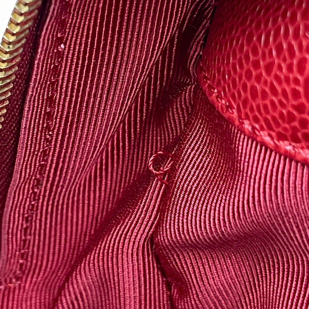 Chanel Tote CC Logo Chain Caviar Leather — view 8