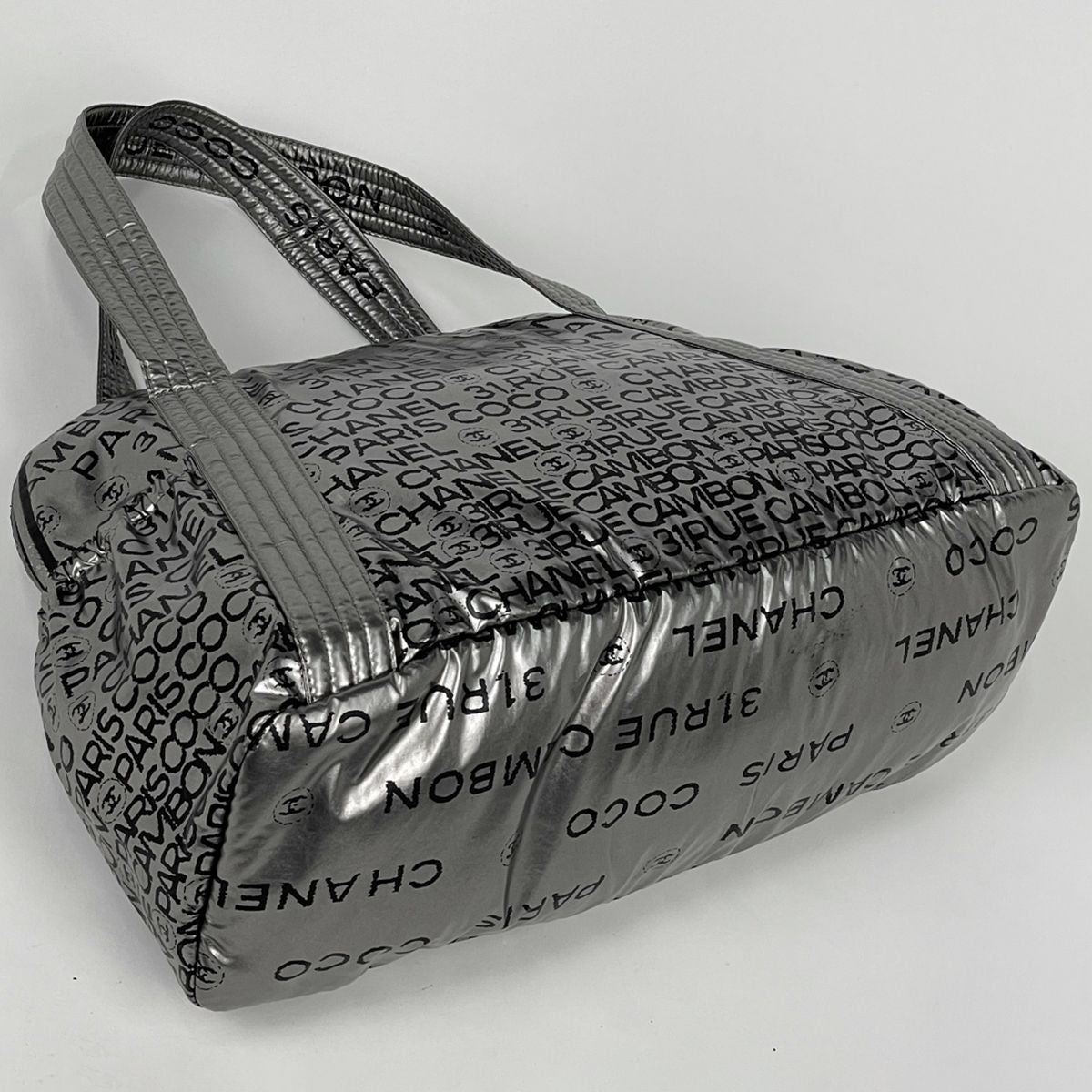 Chanel Unlimited Tote Nylon Silver — view 2