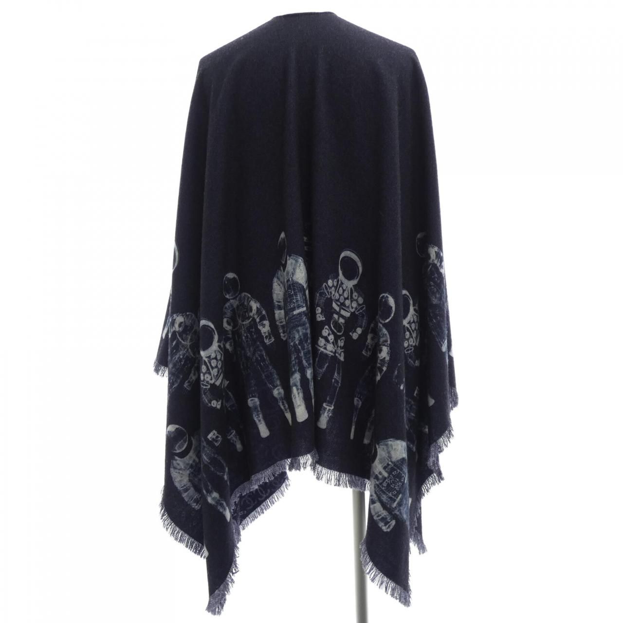Chanel Stole Scarf Navy — view 2